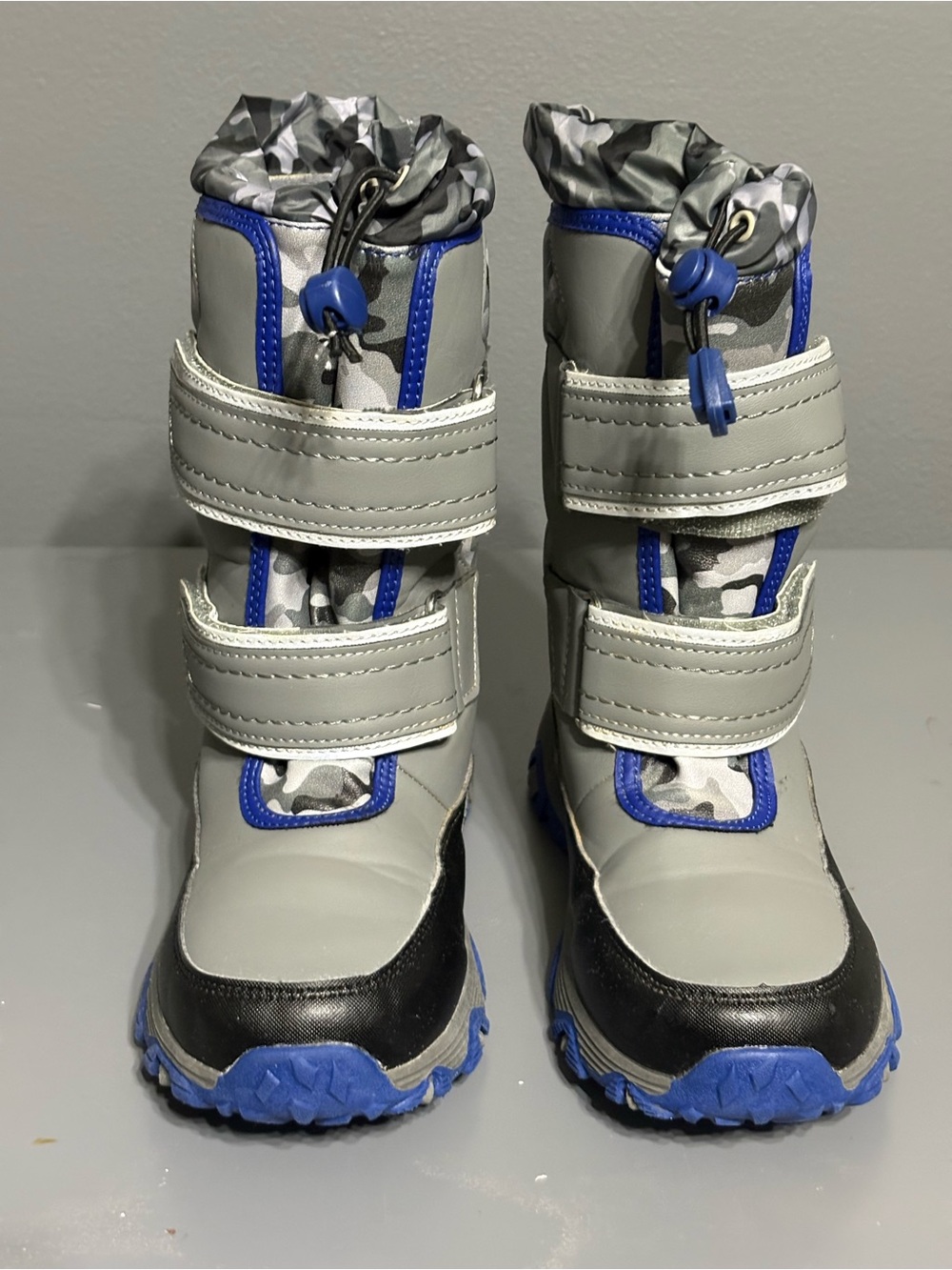 Lands' End Kids Snow Boots - Youth Size 2M - Gray Camo / Blue - Like New